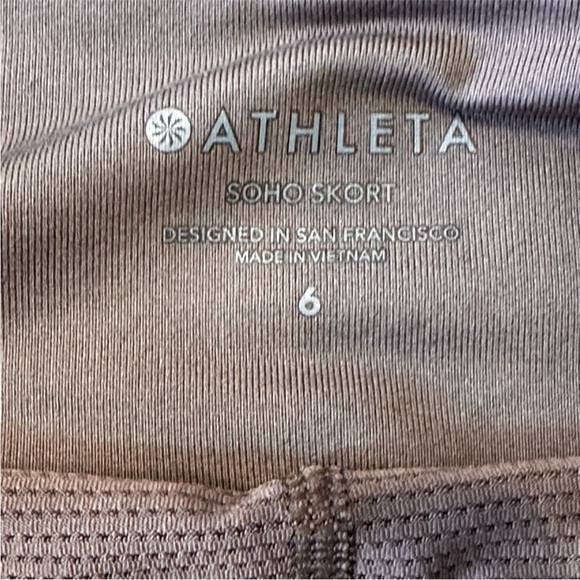 Athleta SoHo Skort | 6 - Picture 6 of 6
